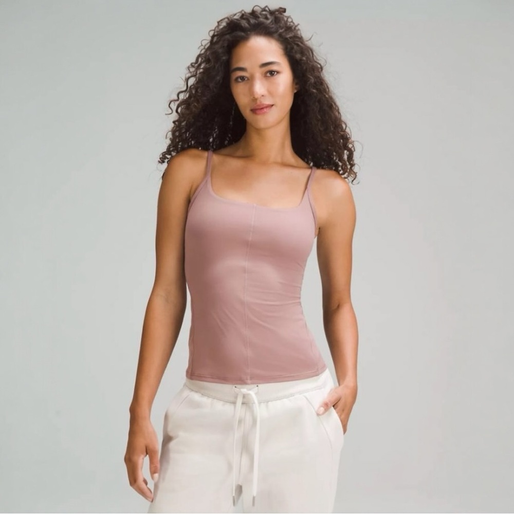 Lululemon Lululemon Straight Strap‎ Tight Fit Shelf Tank Top NWT Size 2